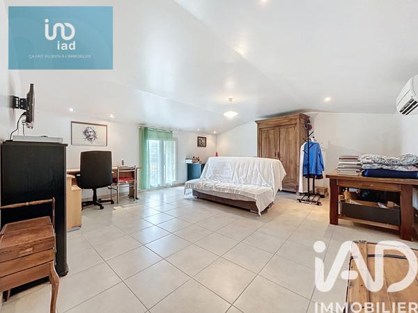 Maison à vendre 6 pièces 191 m² Camaret-sur-Aigues