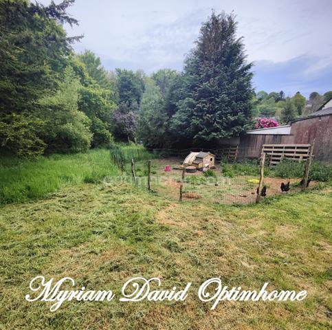 🏡 Terrain constructible à Rostrenen – Vivez au calme à deux pas du centre-ville !