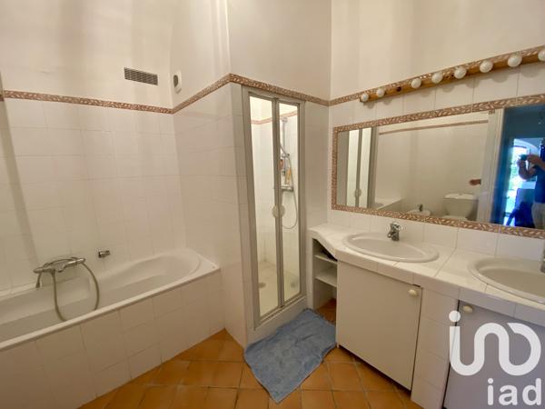 Maison à vendre 7 pièces 332 m² Châteauneuf-Villevieille