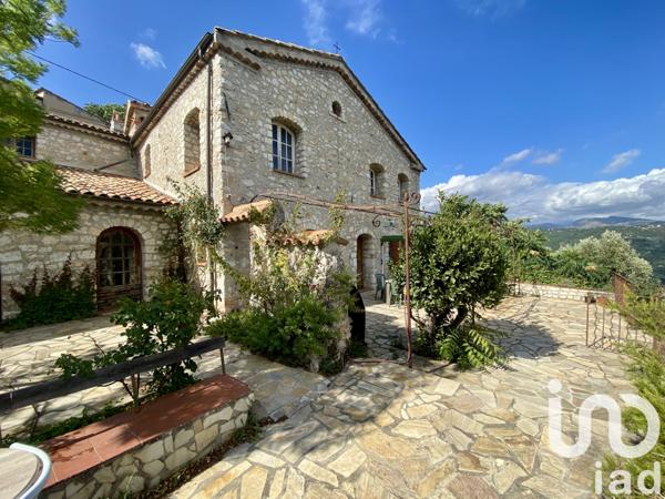 Maison à vendre 7 pièces 332 m² Châteauneuf-Villevieille