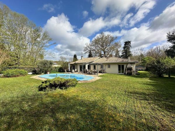 Maison familiale La Brede