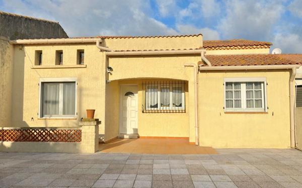 Maison à vendre    5 pièces •  Mèze