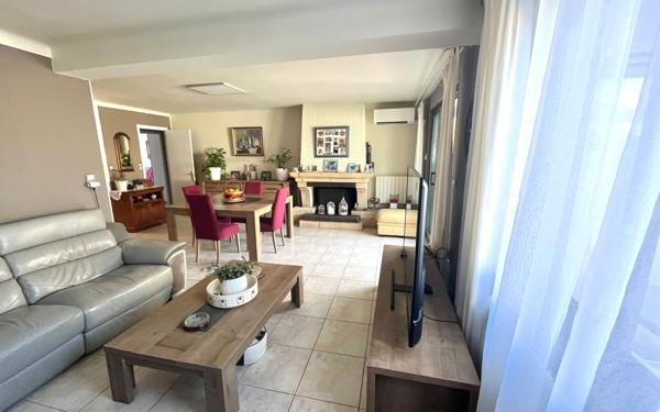 Maison à vendre    5 pièces •  Mèze