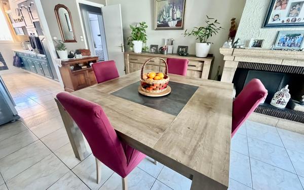 Maison à vendre    5 pièces •  Mèze