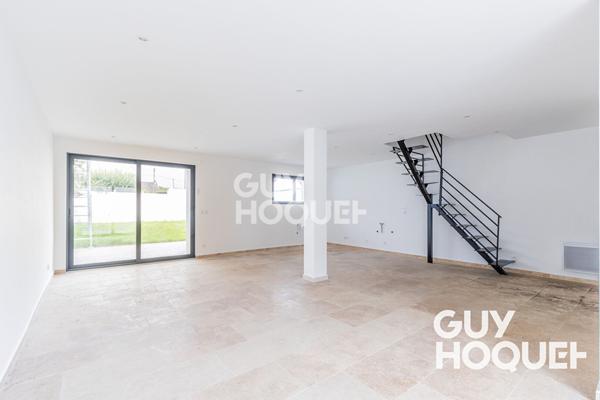 Maison à vendre à Morangis - 5 chambres, 112 m² (144m2 au sol)