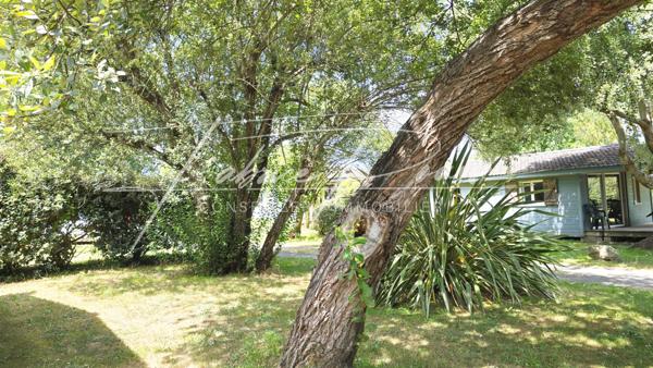 Saint-Denis-d'Oléron (17650) Chalet Libre, 3 pièces 200m des plages
