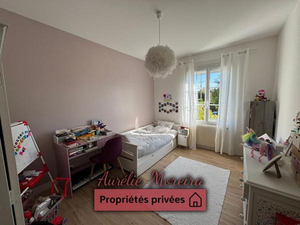 Maison 7 pièce(s) 126 m2 CONTRES 41700