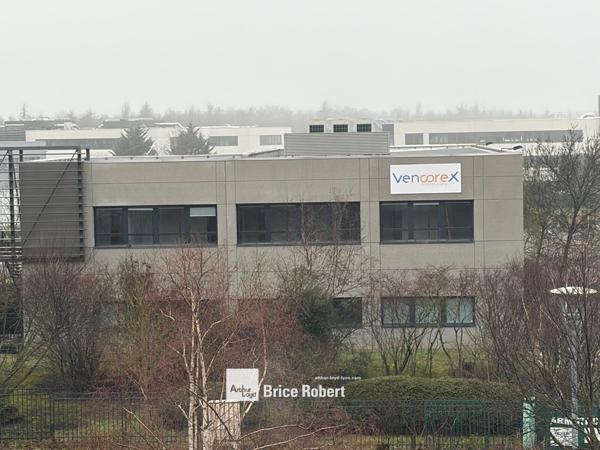 Location bureaux indépendants à Saint-Priest avec accès axes principaux