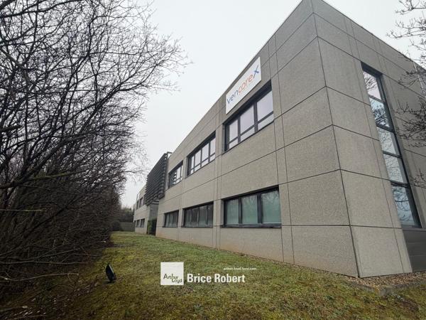 Location bureaux indépendants à Saint-Priest avec accès axes principaux