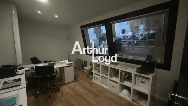BUREAUX ERP A LOUER NICE 266 M² DIVISIBLES