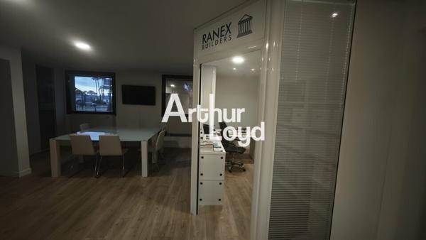 BUREAUX ERP A LOUER NICE 266 M² DIVISIBLES