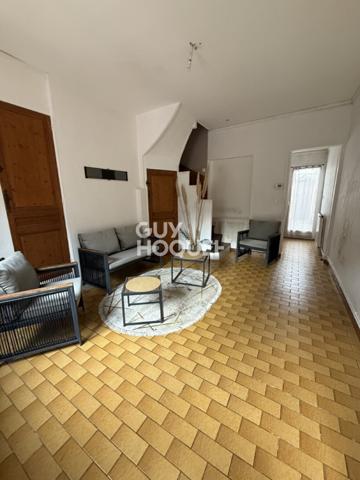 SAINT HONORÉ - MAISON D'ENVIRON 65M² AVEC COUR