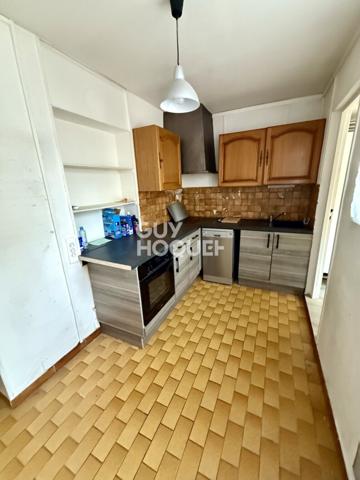 SAINT HONORÉ - MAISON D'ENVIRON 65M² AVEC COUR