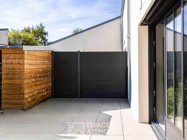 Duplex avec jardin à aménager dans une copropriété de standing