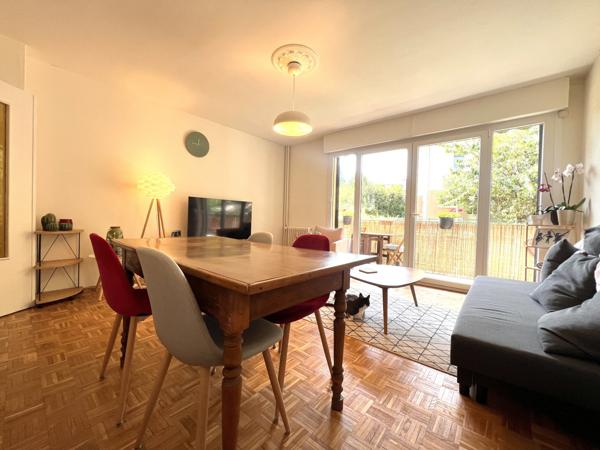 Charmant T3 de 72 m2 avec balcon, garage, cave au centre ville de BELFORT