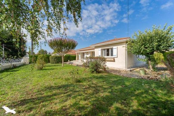 Maison à vendre 279 900 € Saint-André-de-Cubzac 4 p 117 m² DPE E