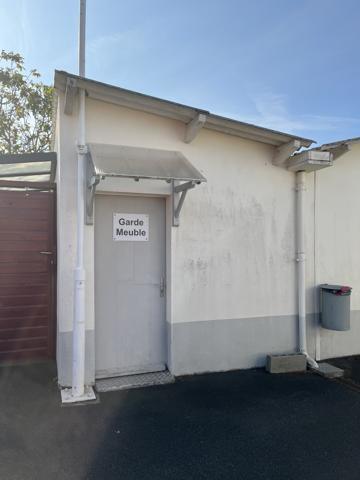 LOCATION Garage/Box 1 pièce 13m² NIORT