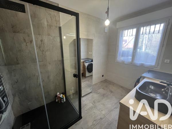 Maison à vendre 6 pièces 143 m² Épernon