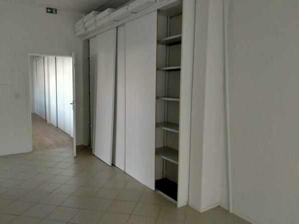 A VENDRE 480M² BUREAU COMMERCIAL POITIERS NORD - ZONE COMMERCIALE LES PORTES DU FUTUR