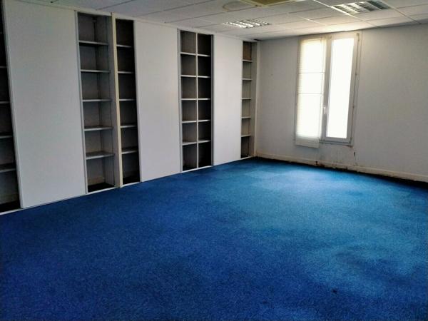 A VENDRE 480M² BUREAU COMMERCIAL POITIERS NORD - ZONE COMMERCIALE LES PORTES DU FUTUR