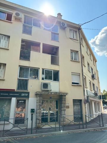 À vendre Appartement 2 pièces 42.92 m² avec terrasse et garage