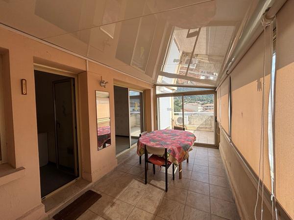 À vendre Appartement 2 pièces 42.92 m² avec terrasse et garage