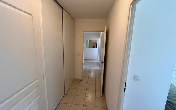 Appartement à vendre    3 pièces •  Saint-Étienne-de-Saint-Geoirs