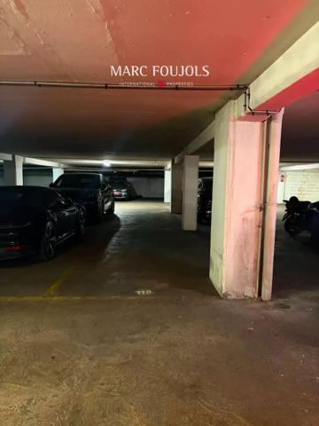 Paris XVI Trocadero longchamp : emplacement de parking a vendre