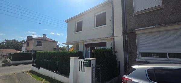 Maison T4, 81m², 3 chambres, garage, Billère (64)