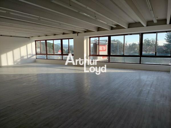 BUREAUX A LOUER AVEC ACCES RAPIDE AUTOROUTE. TOP EMPLACEMENT VILLENEUVE LOUBET