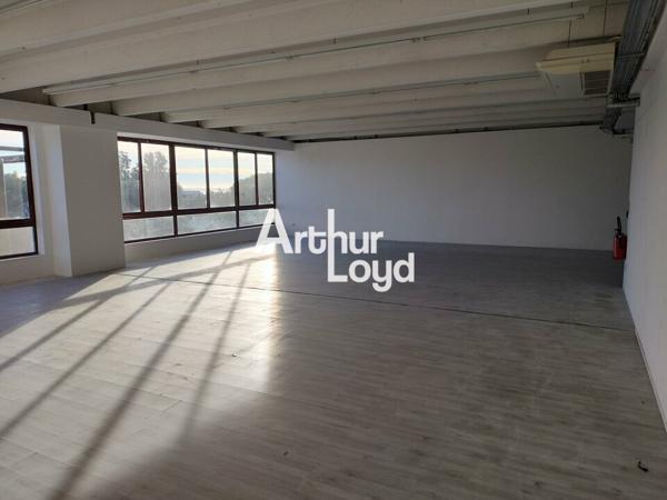 BUREAUX A LOUER AVEC ACCES RAPIDE AUTOROUTE. TOP EMPLACEMENT VILLENEUVE LOUBET