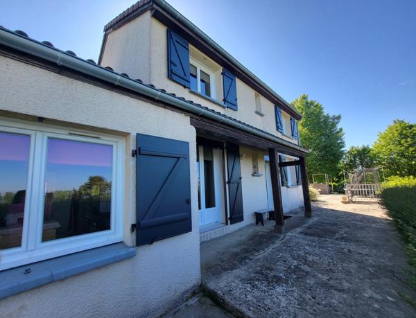 Maison à CREUZIER-LE-VIEUX, 03300 - 4 pièces 119m²