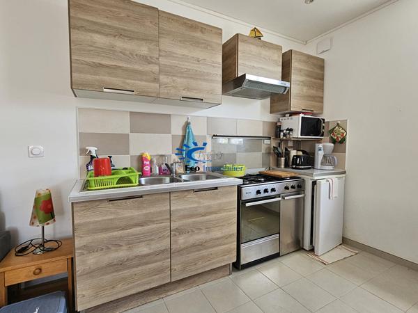 STUDIO MEUBLÉ - LA ROCHELLE La rochelle STUDIO MEUBLÉ - LA ROCHELLE La rochelle