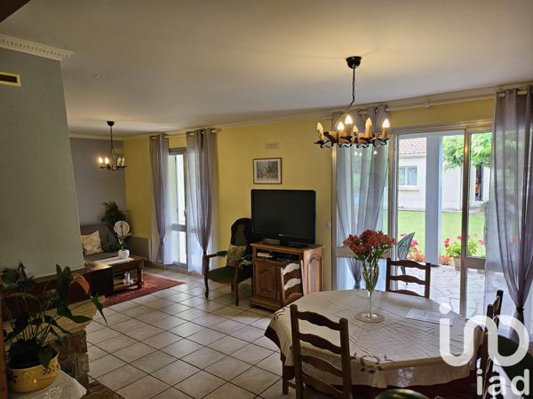 Maison à vendre 4 pièces 87 m² Meschers-sur-Gironde