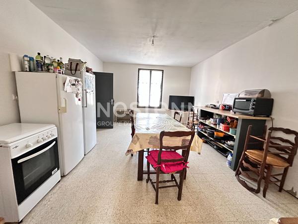 Vente maison spacieuse en pierre de Loire de 149 m² à Saint-Pierre-du-Lorouër (72150)