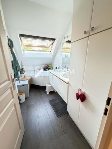 Maison 5 pièce(s) 3 chambre(s) 110 m²