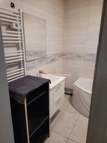 Immeuble à vendre 10 pièces de 135 m²