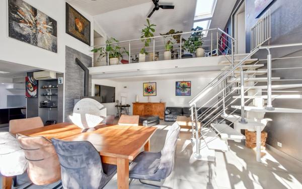 Maison à vendre    6 pièces •  La Rochelle