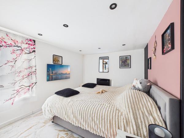 Maison + studio sur terrain de 1,7 hectare : liberté et espaces garantis