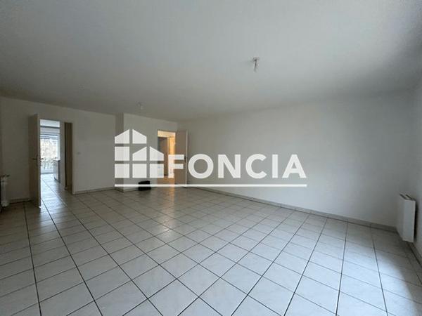 Location Appartement 3 pièces 77.1 m² - 14 RUE SADI CARNOT Lens 62300