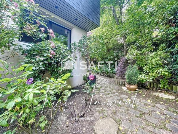 Proche du RER B - Maison d’architecte -240 m2 habitable