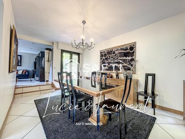 Proche du RER B - Maison d’architecte -240 m2 habitable