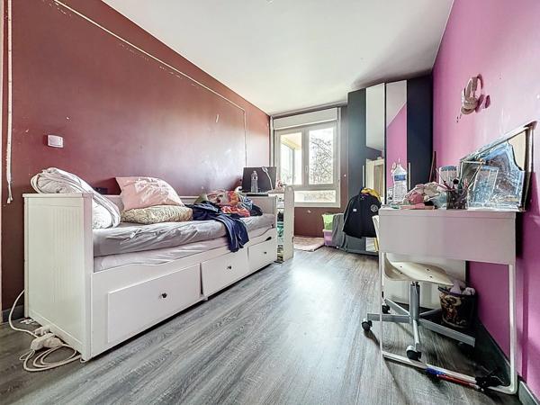 Appartement T4 à vendre, environnement calme, proche écoles