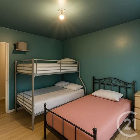 Appartement F3 à vendre  3 pièces - 58 m2 LA COURNEUVE - 93