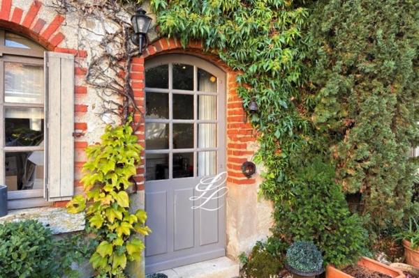 Vente - Maison 8 pièces 180 m 2 ESVRES (37320)