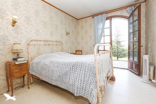 Maison à vendre 442 260 € Luynes 7 p 185 m² DPE D