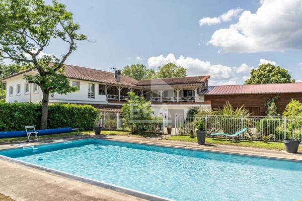 Ensemble immobilier à usage professionnel avec partie privative à Villeneuve-de-Marsan !