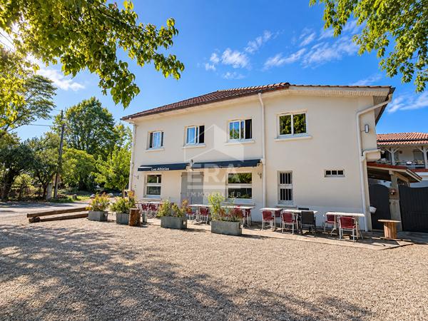 Ensemble immobilier à usage professionnel avec partie privative à Villeneuve-de-Marsan !