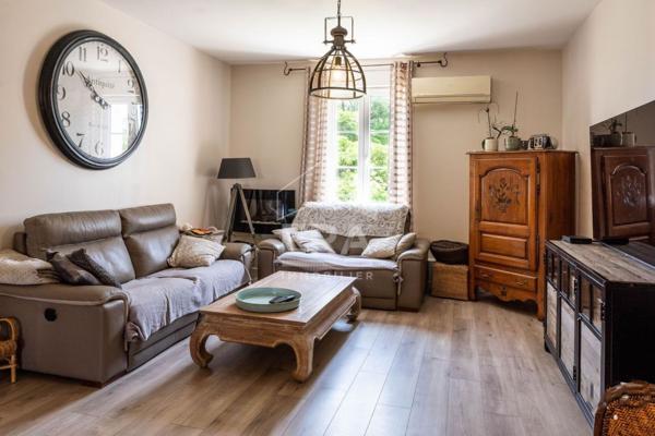 Ensemble immobilier à usage professionnel avec partie privative à Villeneuve-de-Marsan !