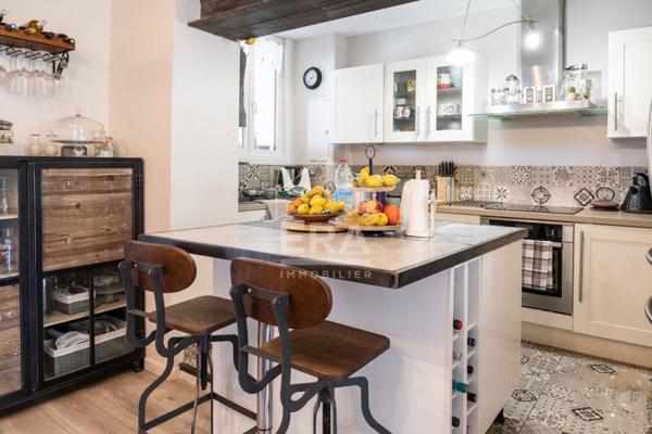 Ensemble immobilier à usage professionnel avec partie privative à Villeneuve-de-Marsan !